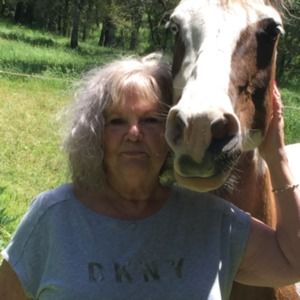 Meet your Posher, Diana